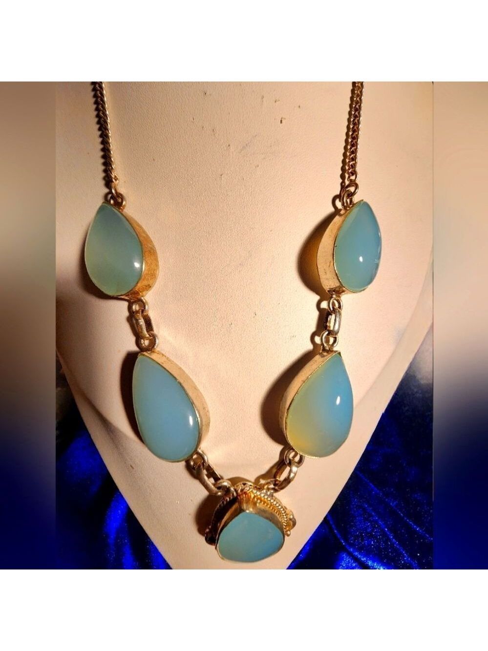 Elegant Blue Onyx Teardrop 925 20"
